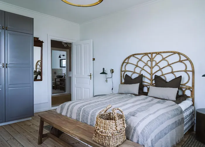 Tusculum Aparthotel 4*